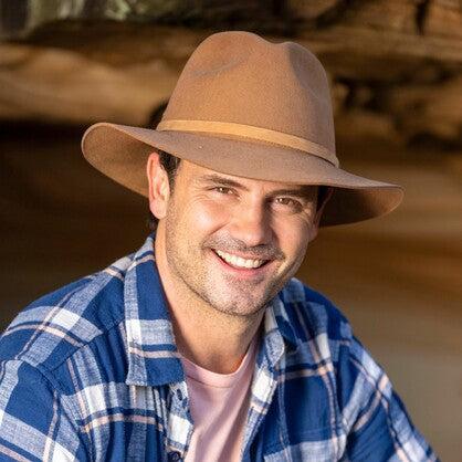 Murray Felt Fedora Unisex Hat In Dark Camel- Men's Lifestyle Pic